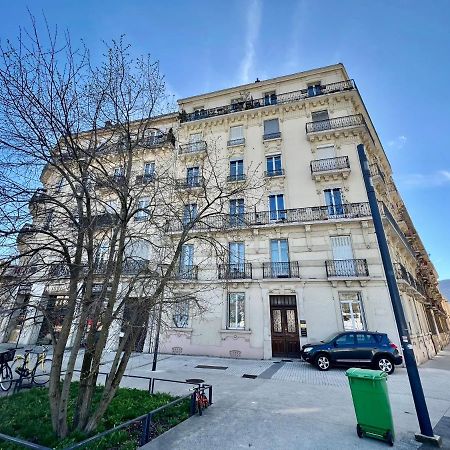 La Loge Parisienne 300M Gare Bastille Telepherique Гренобль Екстер'єр фото